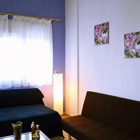Ilia's House Апартаменты *